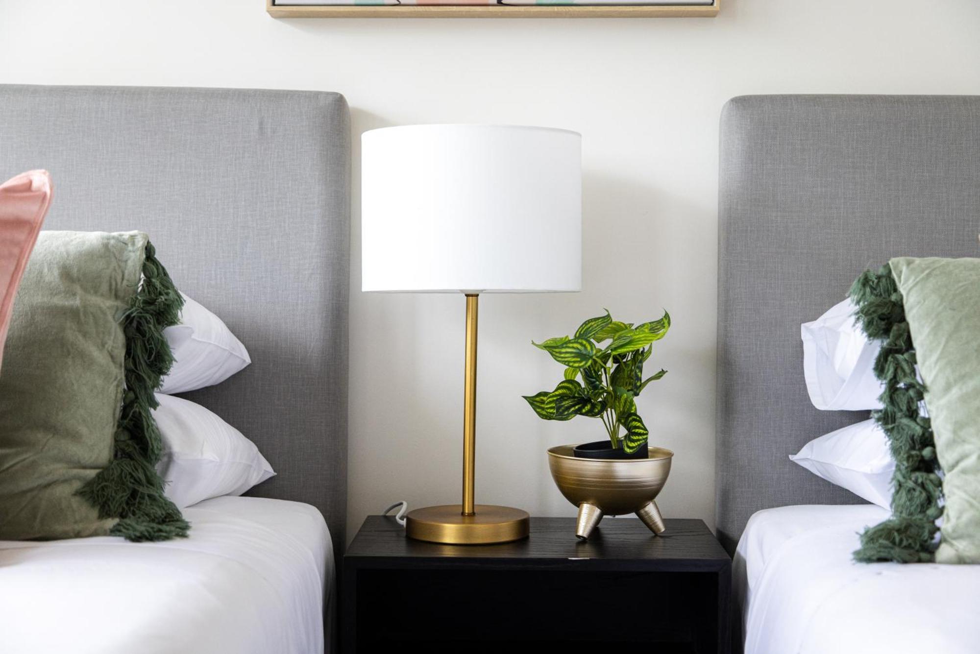 Founders Lane Apartments By Urban Rest Canberra Ngoại thất bức ảnh