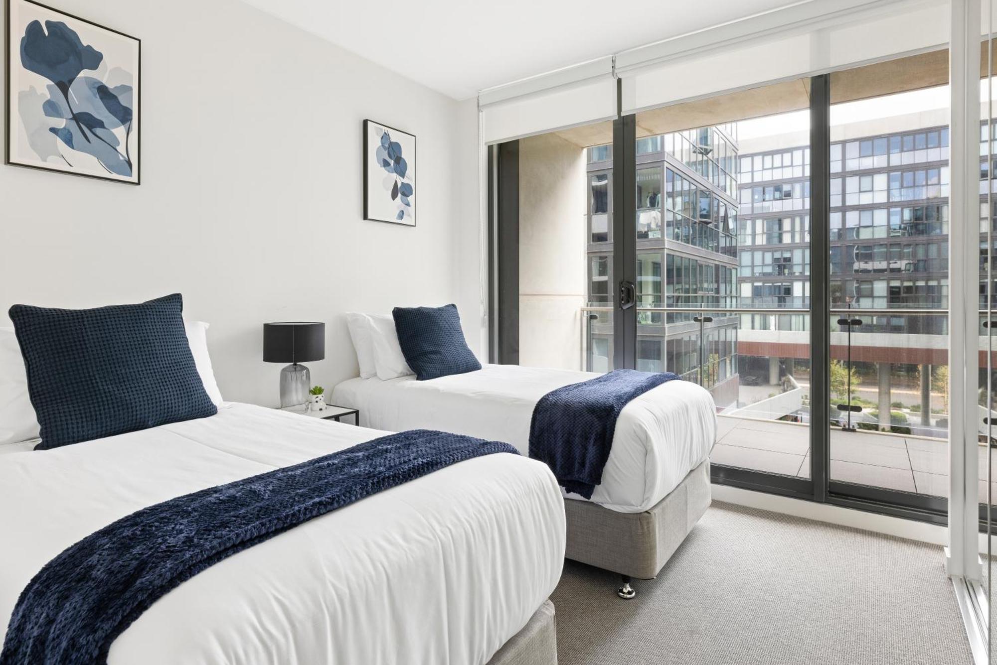 Founders Lane Apartments By Urban Rest Canberra Ngoại thất bức ảnh