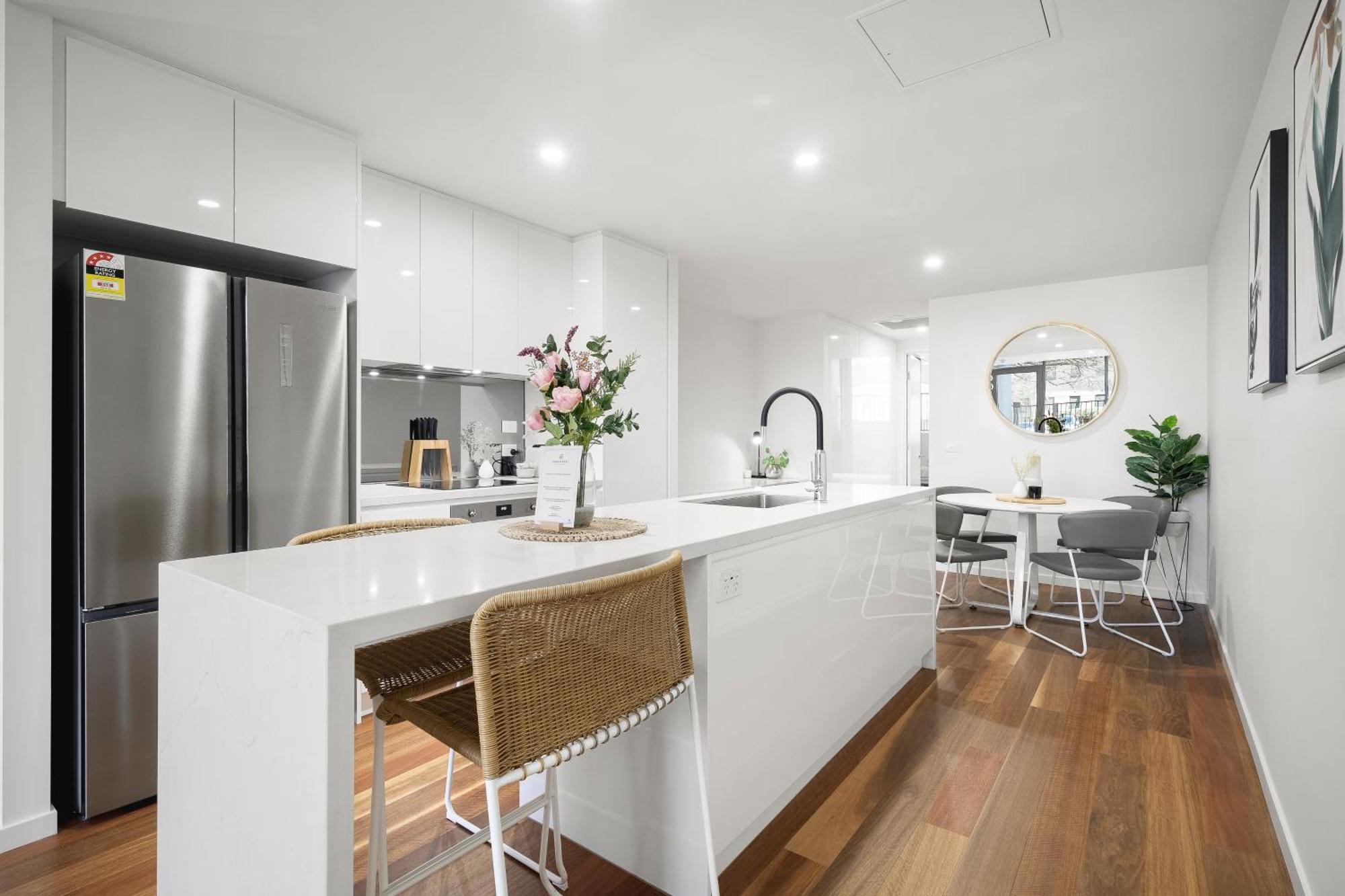 Founders Lane Apartments By Urban Rest Canberra Ngoại thất bức ảnh
